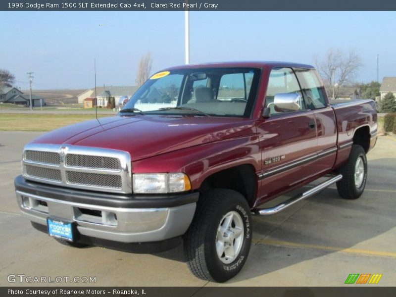 Front 3/4 View of 1996 Ram 1500 SLT Extended Cab 4x4