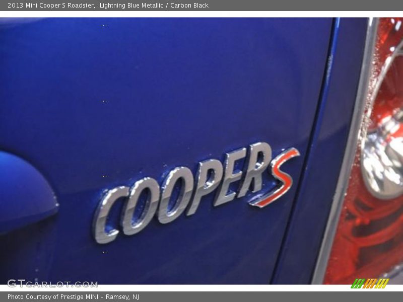 Lightning Blue Metallic / Carbon Black 2013 Mini Cooper S Roadster