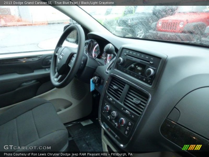 True Blue Pearl / Black/Light Graystone 2013 Dodge Grand Caravan SE
