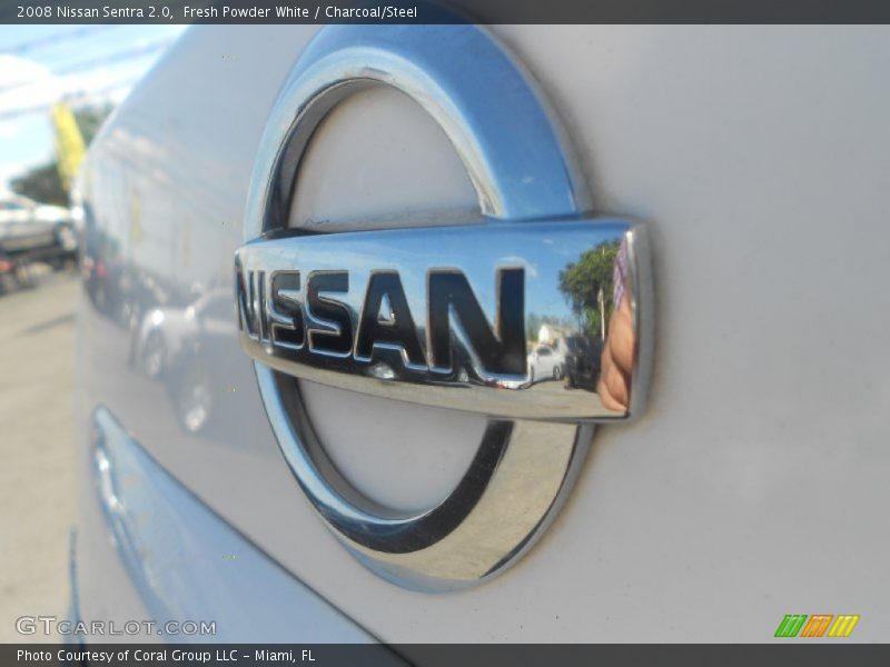 Fresh Powder White / Charcoal/Steel 2008 Nissan Sentra 2.0