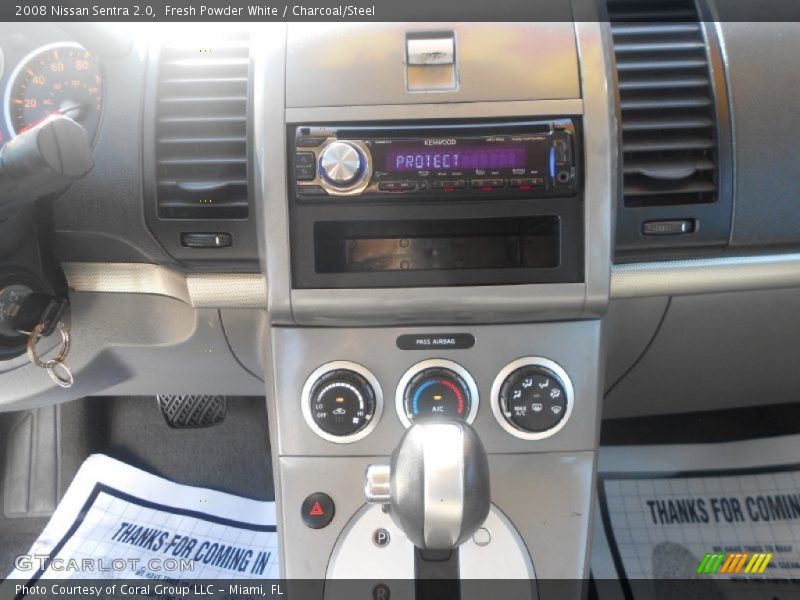 Fresh Powder White / Charcoal/Steel 2008 Nissan Sentra 2.0