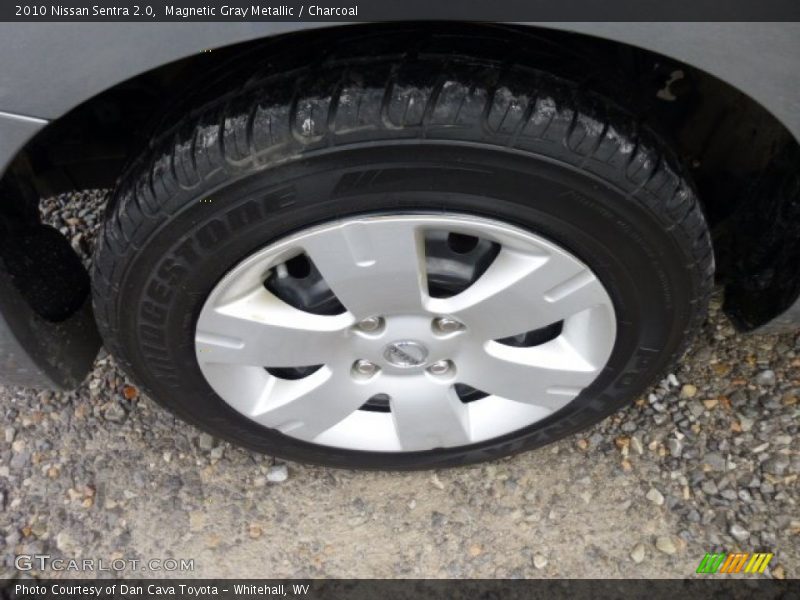 Magnetic Gray Metallic / Charcoal 2010 Nissan Sentra 2.0