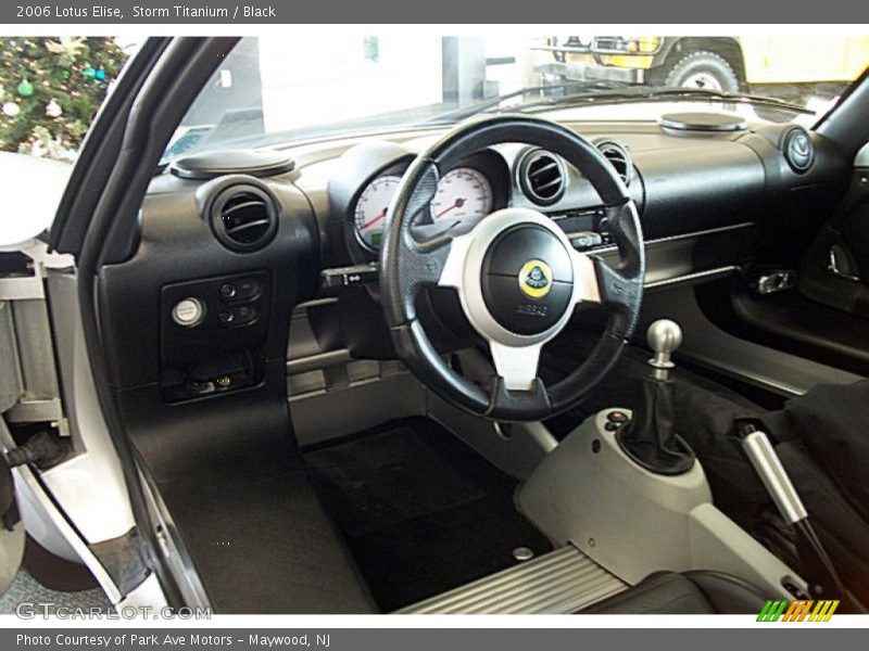 Dashboard of 2006 Elise 