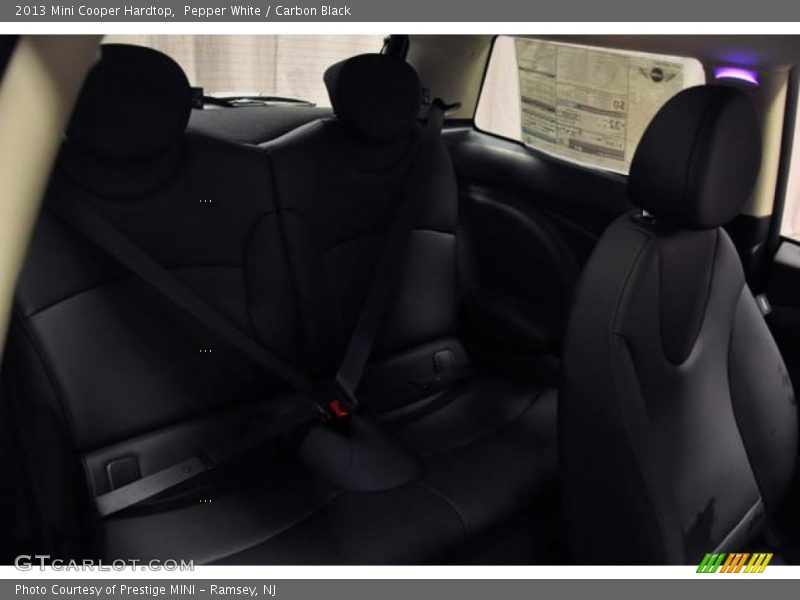 Pepper White / Carbon Black 2013 Mini Cooper Hardtop
