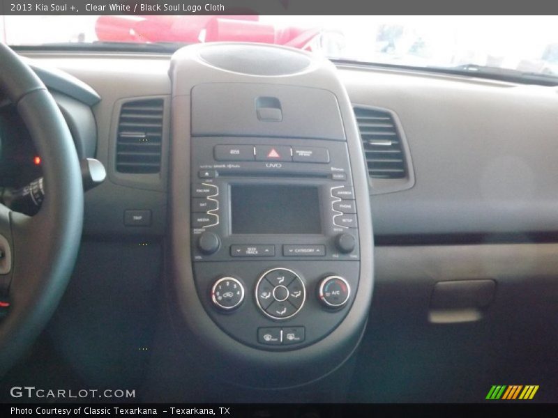 Clear White / Black Soul Logo Cloth 2013 Kia Soul +