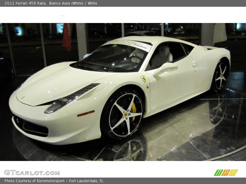  2011 458 Italia Bianco Avus (White)