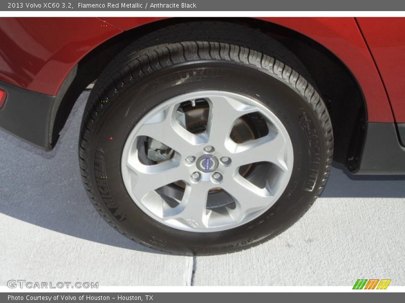 Flamenco Red Metallic / Anthracite Black 2013 Volvo XC60 3.2