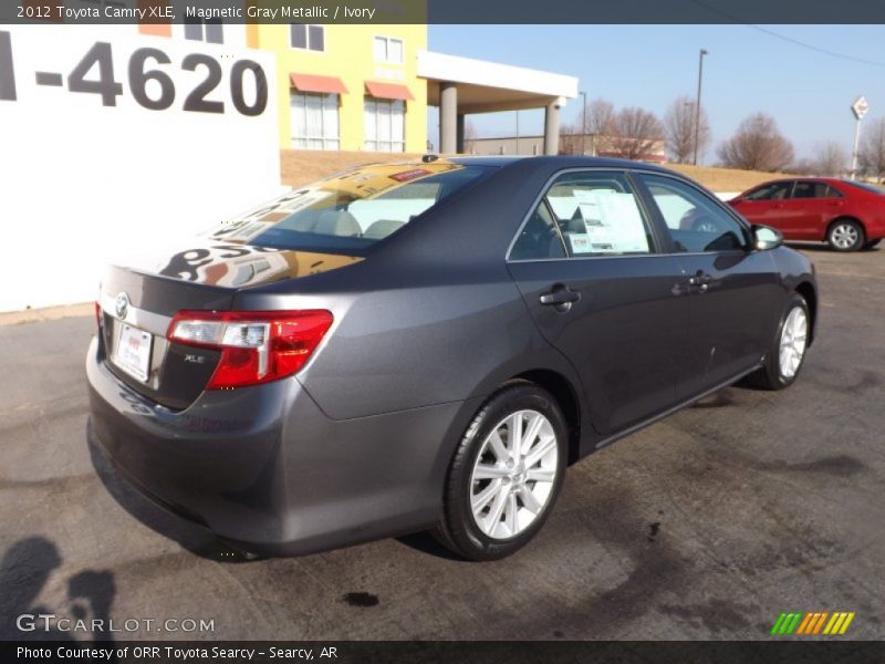 Magnetic Gray Metallic / Ivory 2012 Toyota Camry XLE
