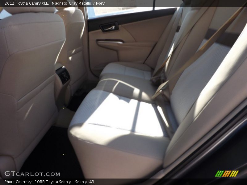 Magnetic Gray Metallic / Ivory 2012 Toyota Camry XLE