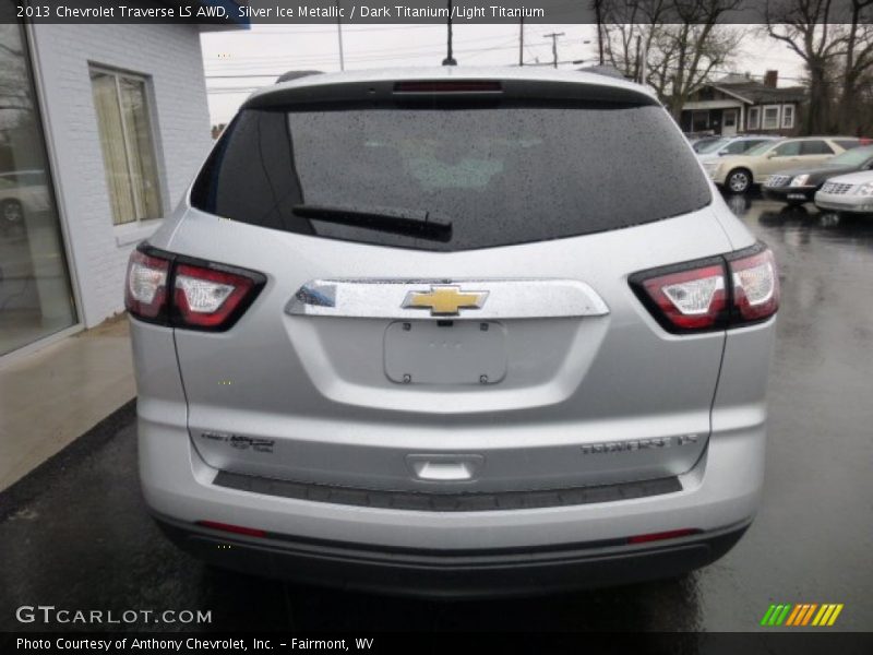 Silver Ice Metallic / Dark Titanium/Light Titanium 2013 Chevrolet Traverse LS AWD