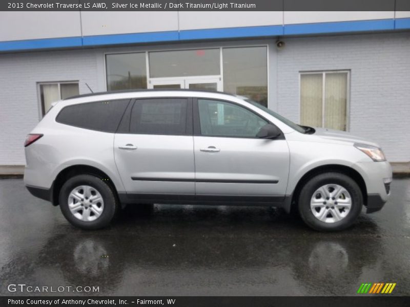  2013 Traverse LS AWD Silver Ice Metallic