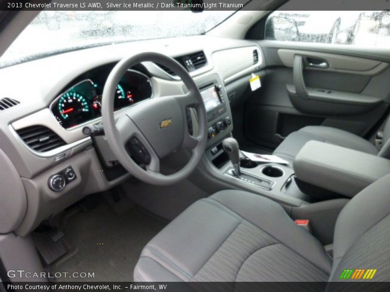  2013 Traverse LS AWD Dark Titanium/Light Titanium Interior