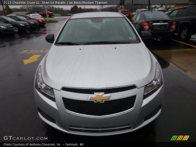 Silver Ice Metallic / Jet Black/Medium Titanium 2013 Chevrolet Cruze LS
