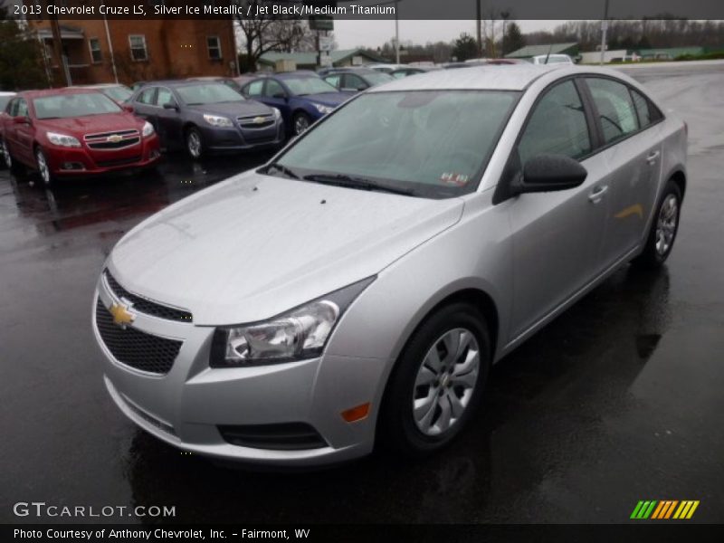 Silver Ice Metallic / Jet Black/Medium Titanium 2013 Chevrolet Cruze LS