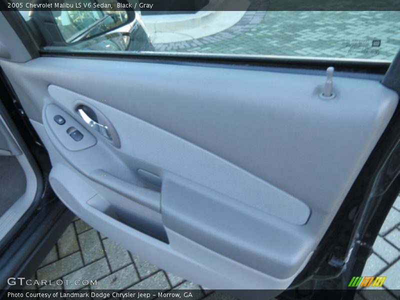 Black / Gray 2005 Chevrolet Malibu LS V6 Sedan