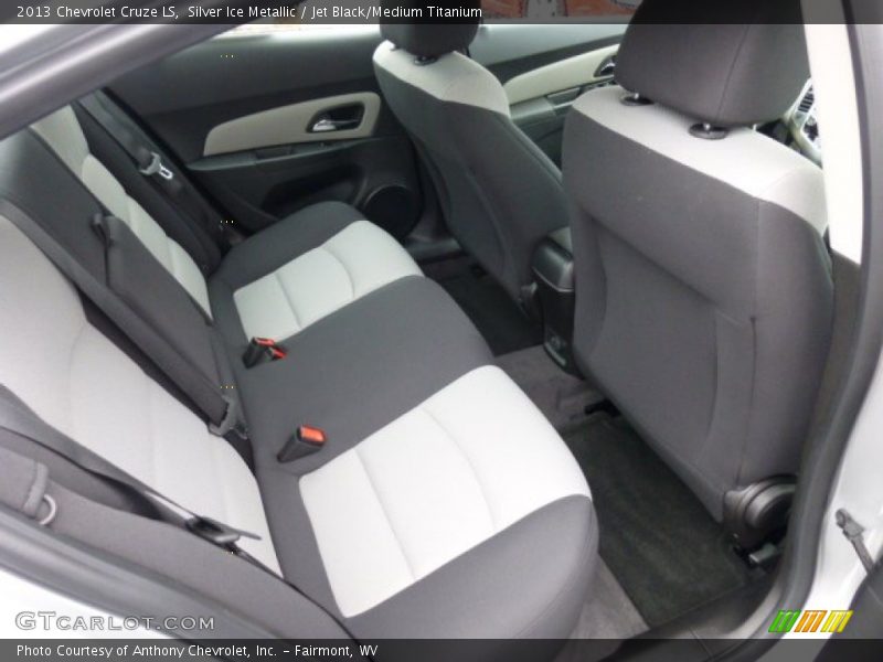 Silver Ice Metallic / Jet Black/Medium Titanium 2013 Chevrolet Cruze LS