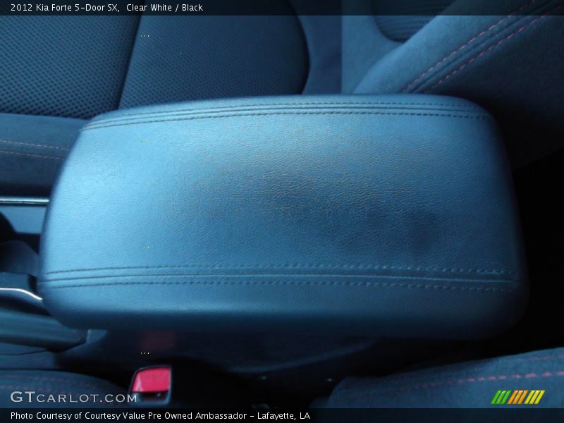 Clear White / Black 2012 Kia Forte 5-Door SX