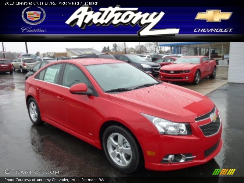 Victory Red / Jet Black 2013 Chevrolet Cruze LT/RS