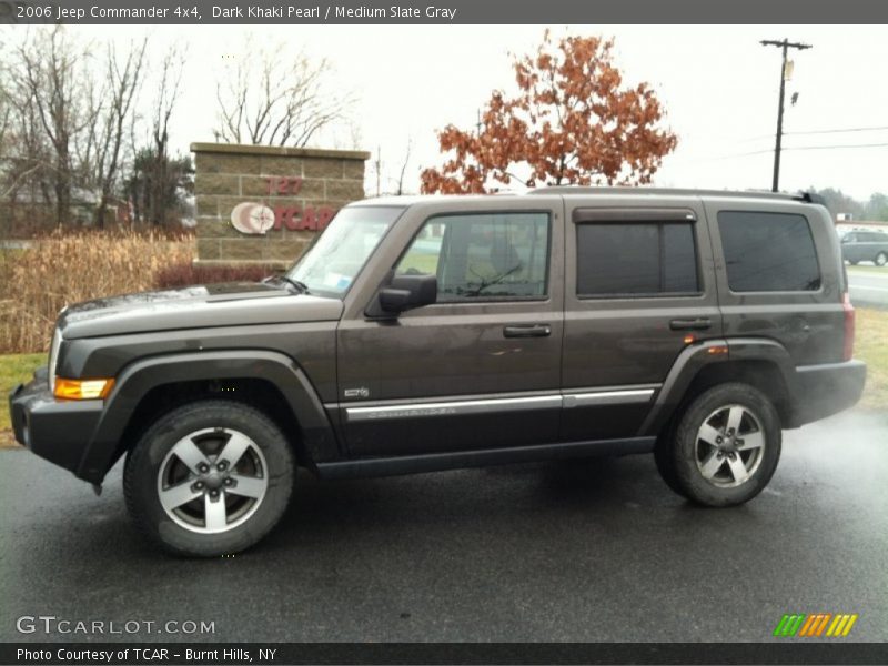 Dark Khaki Pearl / Medium Slate Gray 2006 Jeep Commander 4x4