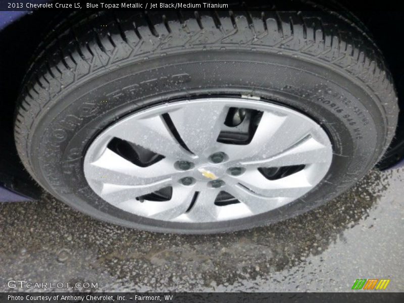  2013 Cruze LS Wheel