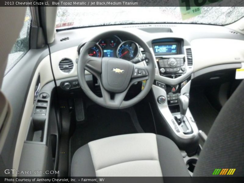 Dashboard of 2013 Cruze LS