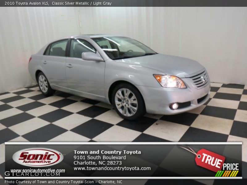 Classic Silver Metallic / Light Gray 2010 Toyota Avalon XLS