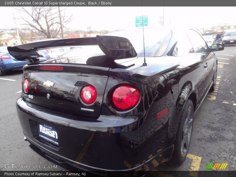 Black / Ebony 2005 Chevrolet Cobalt SS Supercharged Coupe