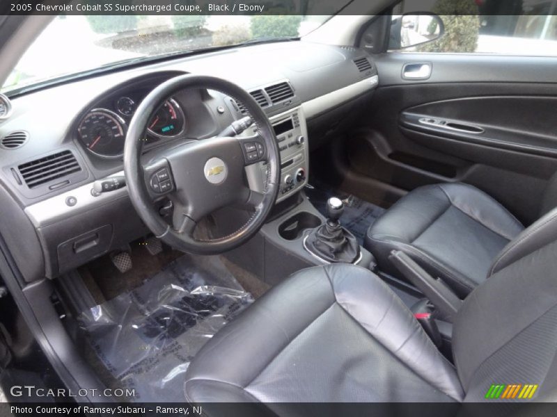 Ebony Interior - 2005 Cobalt SS Supercharged Coupe 