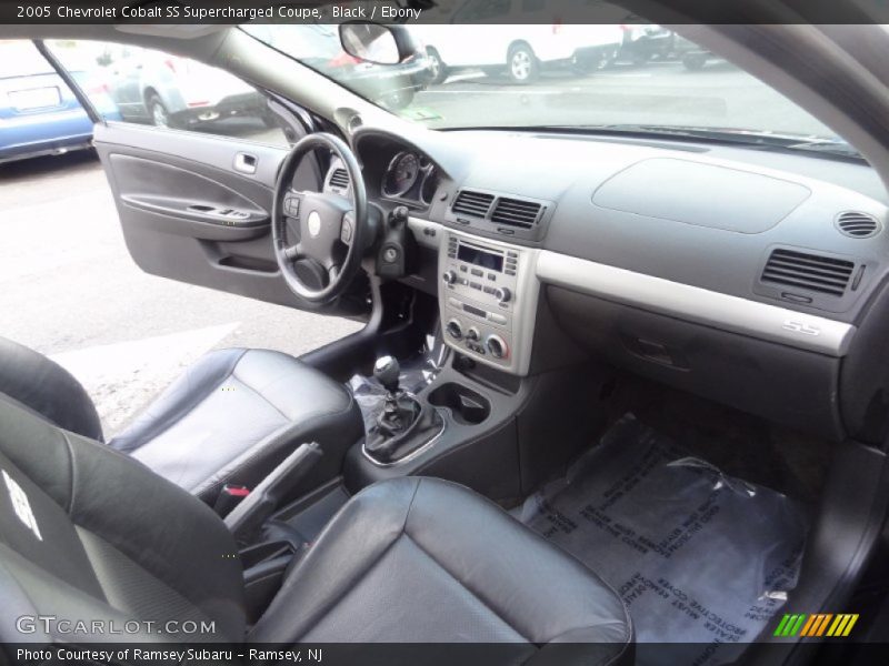 Dashboard of 2005 Cobalt SS Supercharged Coupe