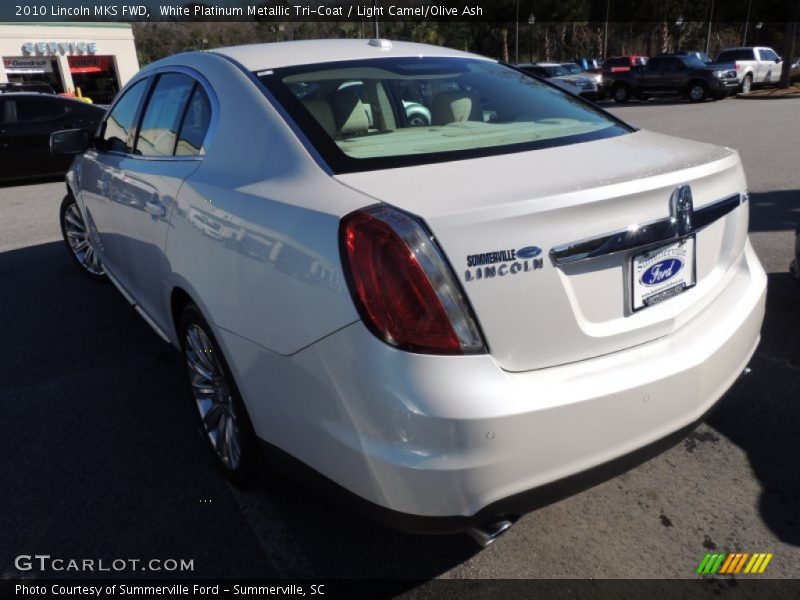 White Platinum Metallic Tri-Coat / Light Camel/Olive Ash 2010 Lincoln MKS FWD