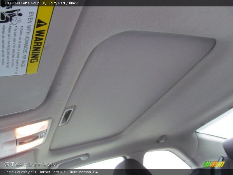 Sunroof of 2010 Forte Koup EX