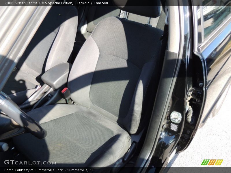 Blackout / Charcoal 2006 Nissan Sentra 1.8 S Special Edition