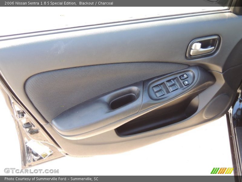 Blackout / Charcoal 2006 Nissan Sentra 1.8 S Special Edition