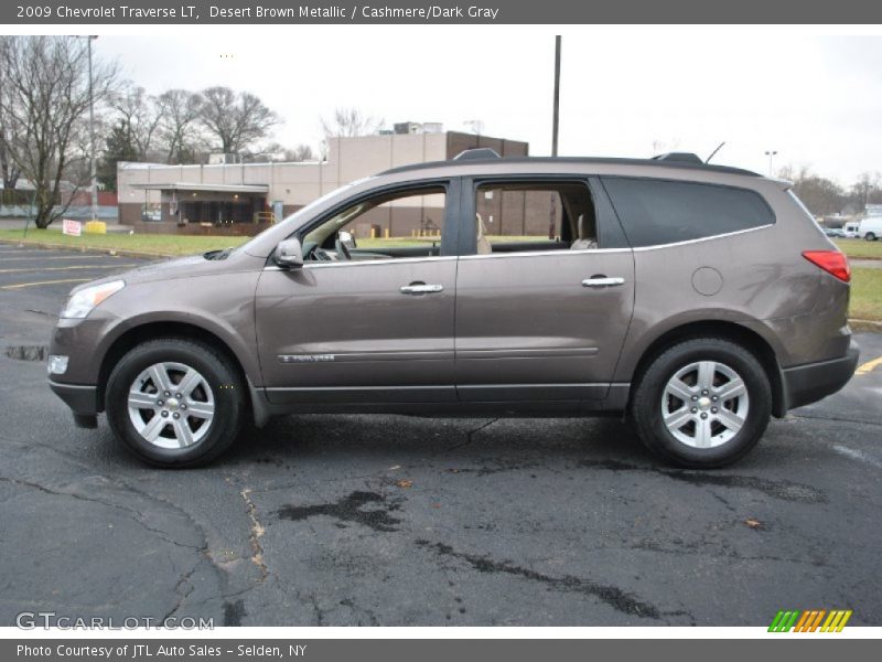  2009 Traverse LT Desert Brown Metallic