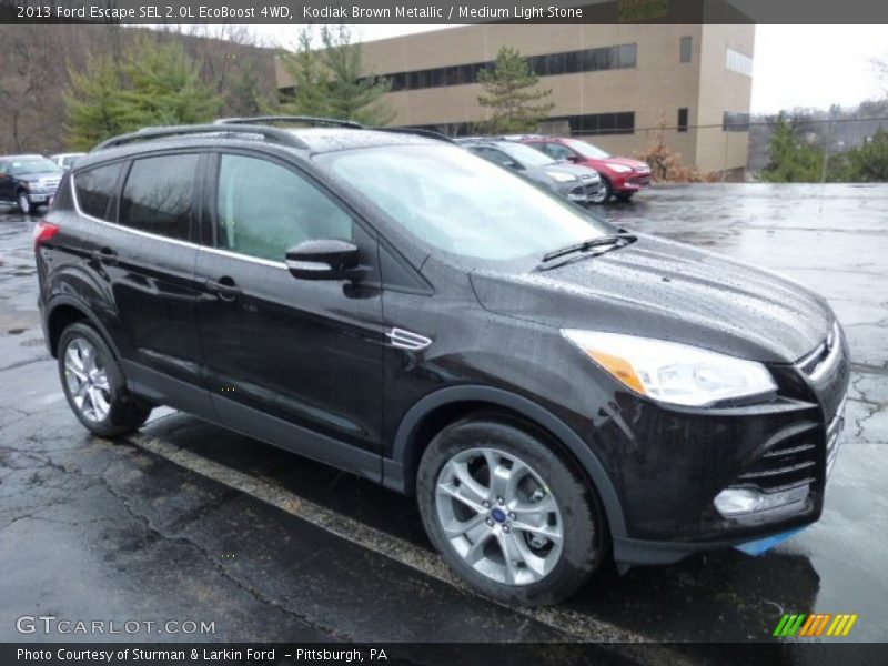 Front 3/4 View of 2013 Escape SEL 2.0L EcoBoost 4WD