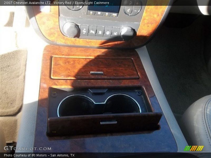 Victory Red / Ebony/Light Cashmere 2007 Chevrolet Avalanche LTZ