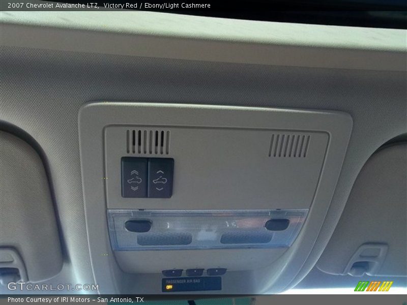 Victory Red / Ebony/Light Cashmere 2007 Chevrolet Avalanche LTZ