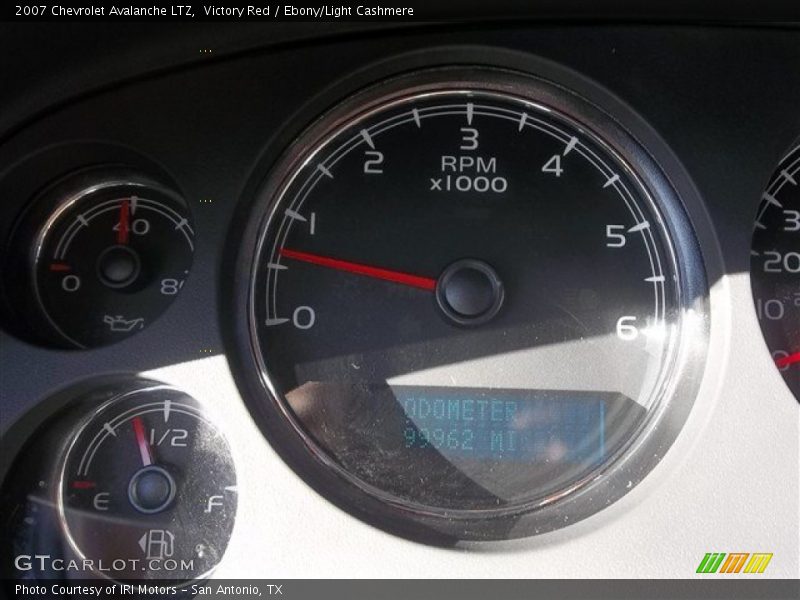 Victory Red / Ebony/Light Cashmere 2007 Chevrolet Avalanche LTZ