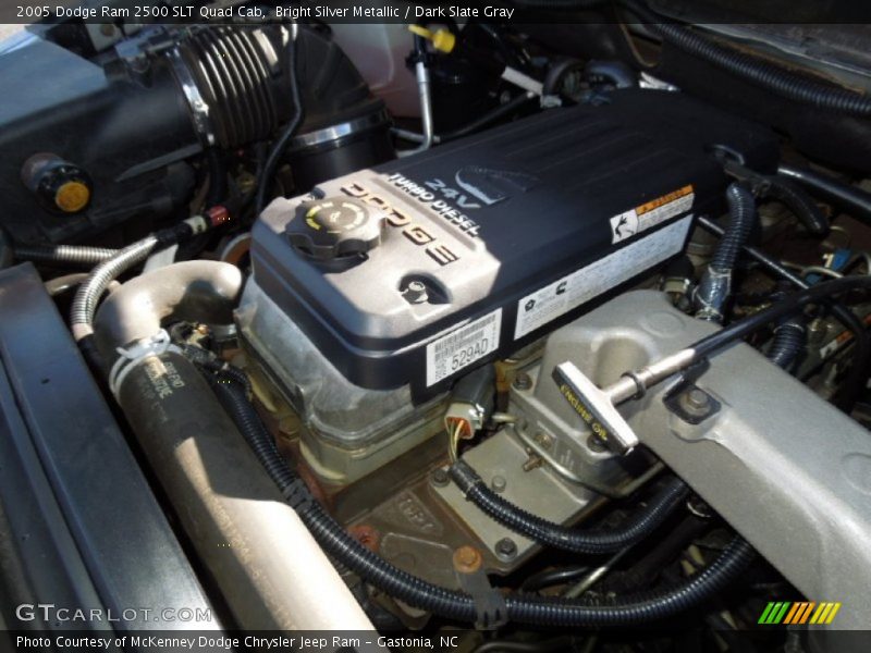 Bright Silver Metallic / Dark Slate Gray 2005 Dodge Ram 2500 SLT Quad Cab