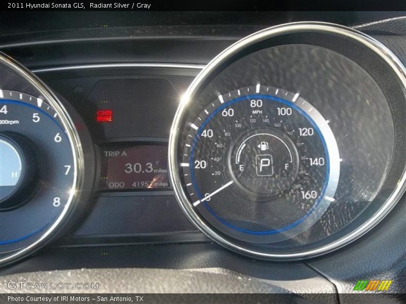 Radiant Silver / Gray 2011 Hyundai Sonata GLS