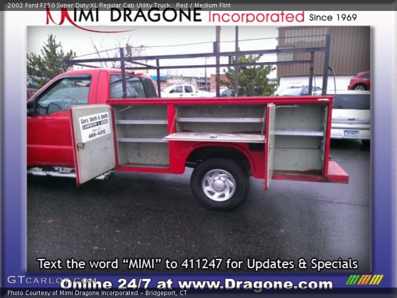 Red / Medium Flint 2002 Ford F350 Super Duty XL Regular Cab Utility Truck