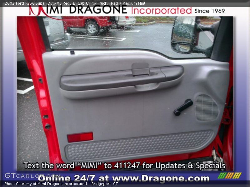 Red / Medium Flint 2002 Ford F350 Super Duty XL Regular Cab Utility Truck