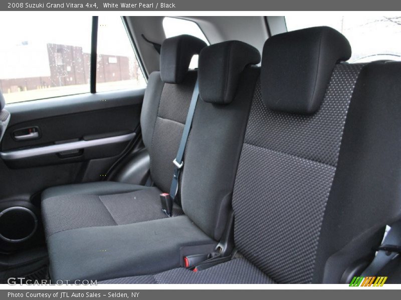White Water Pearl / Black 2008 Suzuki Grand Vitara 4x4