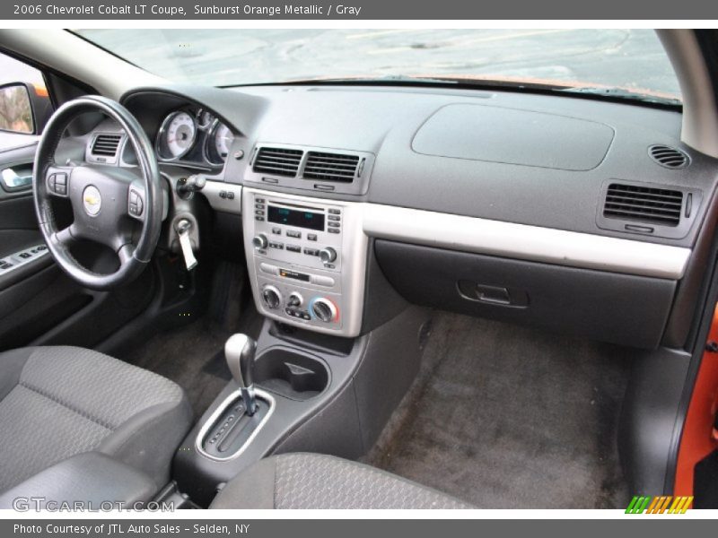 Dashboard of 2006 Cobalt LT Coupe