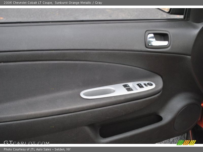 Sunburst Orange Metallic / Gray 2006 Chevrolet Cobalt LT Coupe