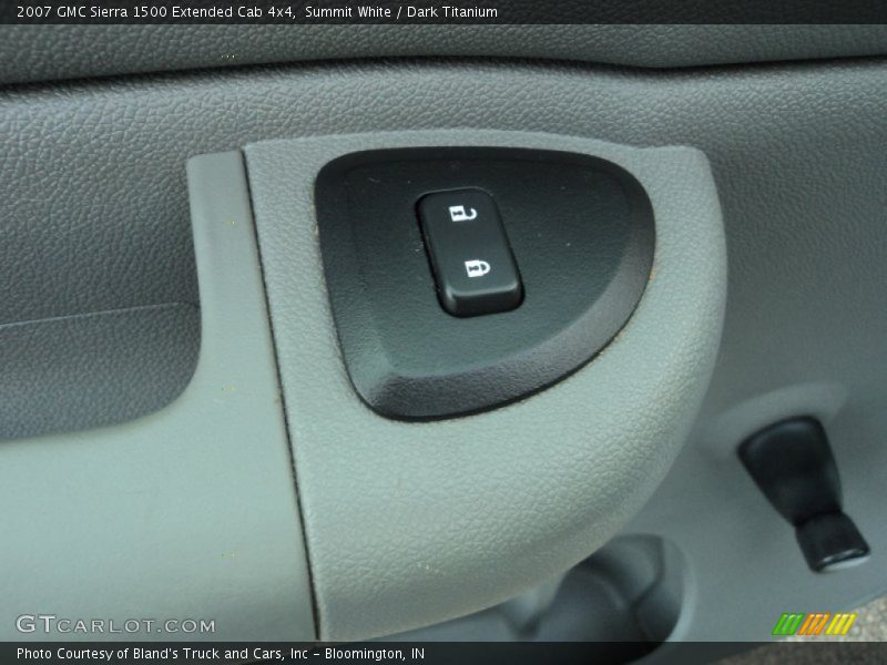 Summit White / Dark Titanium 2007 GMC Sierra 1500 Extended Cab 4x4