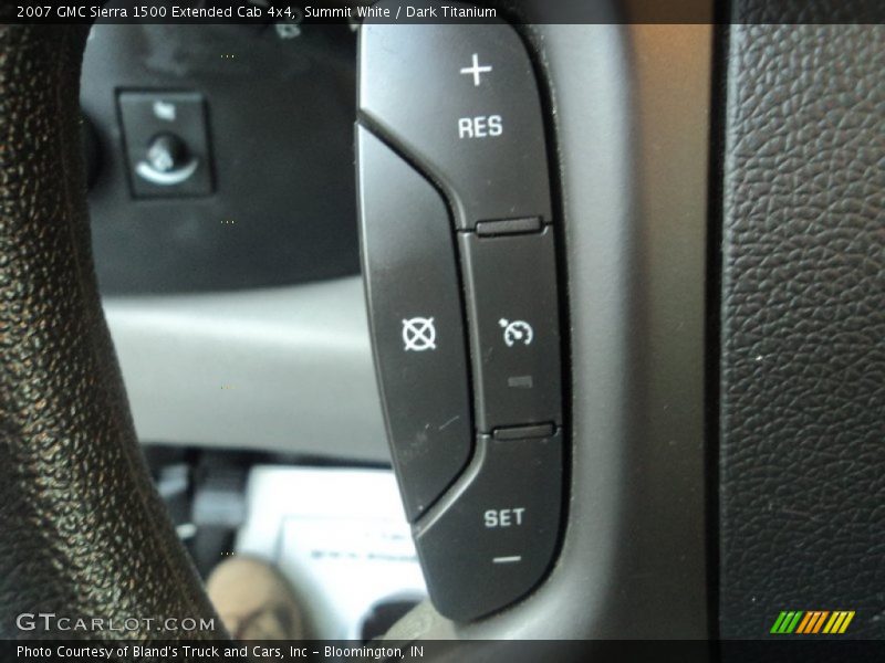Summit White / Dark Titanium 2007 GMC Sierra 1500 Extended Cab 4x4
