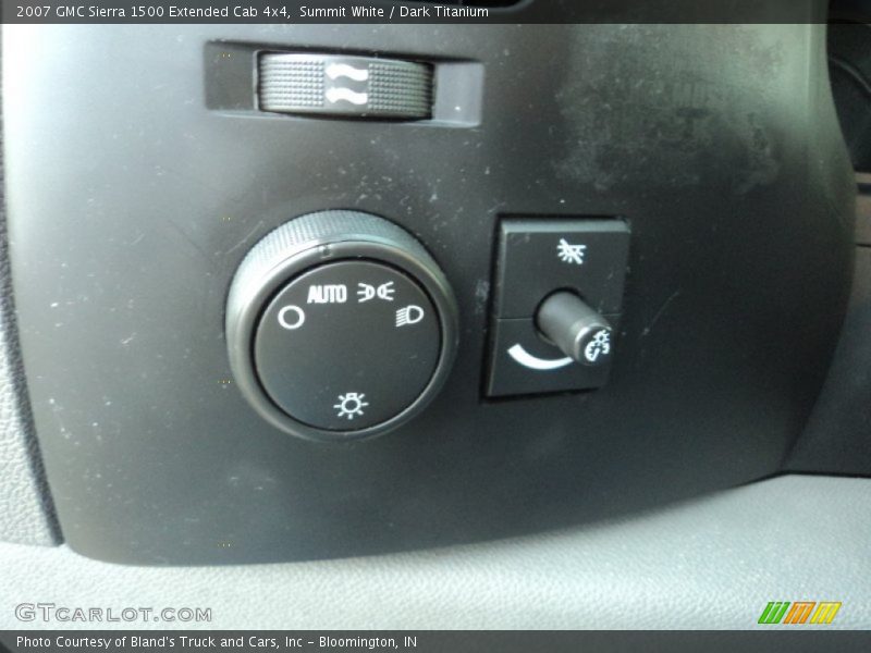 Summit White / Dark Titanium 2007 GMC Sierra 1500 Extended Cab 4x4