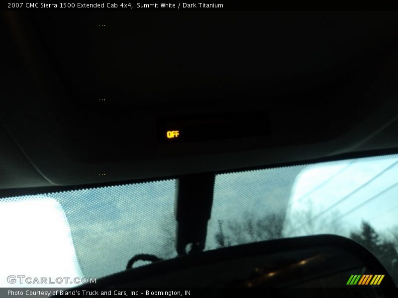 Summit White / Dark Titanium 2007 GMC Sierra 1500 Extended Cab 4x4