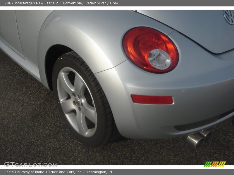 Reflex Silver / Grey 2007 Volkswagen New Beetle 2.5 Convertible
